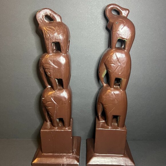 Vintage Set of 2 Hand Carved & Hand Painted Brown Wooden Elephant Totem Towers - Picture 9 of 12